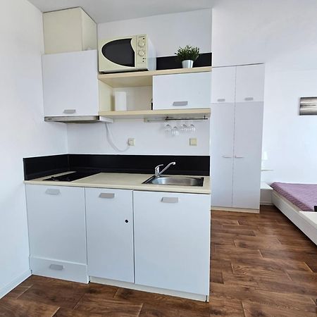 Rainbow 3 - Apartament Lägenhet Slăntjev Brjag Exteriör bild