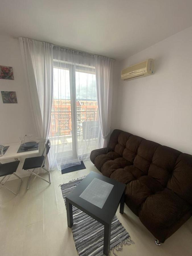 Rainbow 3 - Apartament Lägenhet Slăntjev Brjag Exteriör bild